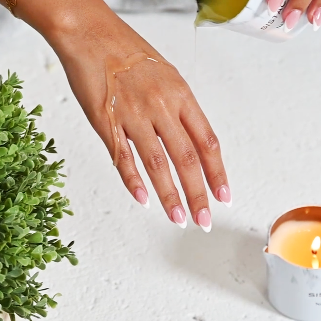 Nail Nourish Candle - Geranium + Sweet Orange