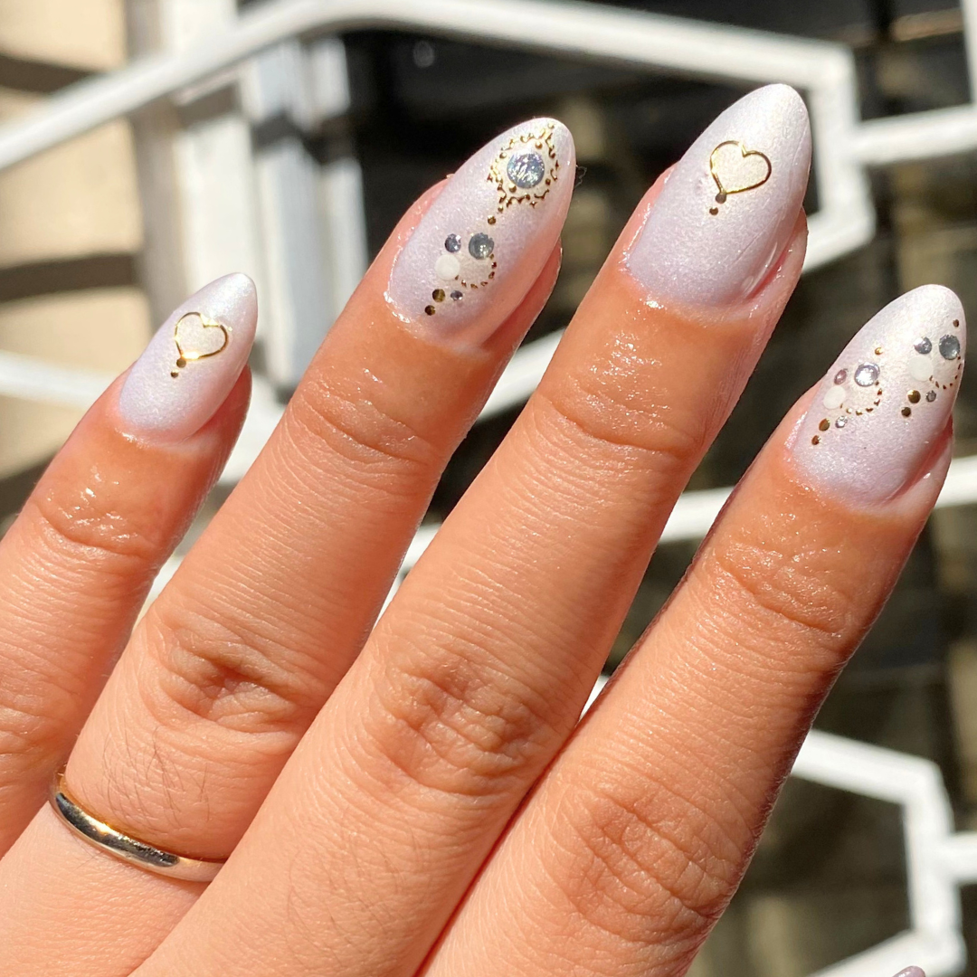Heart is Golden - Nail Embellishment